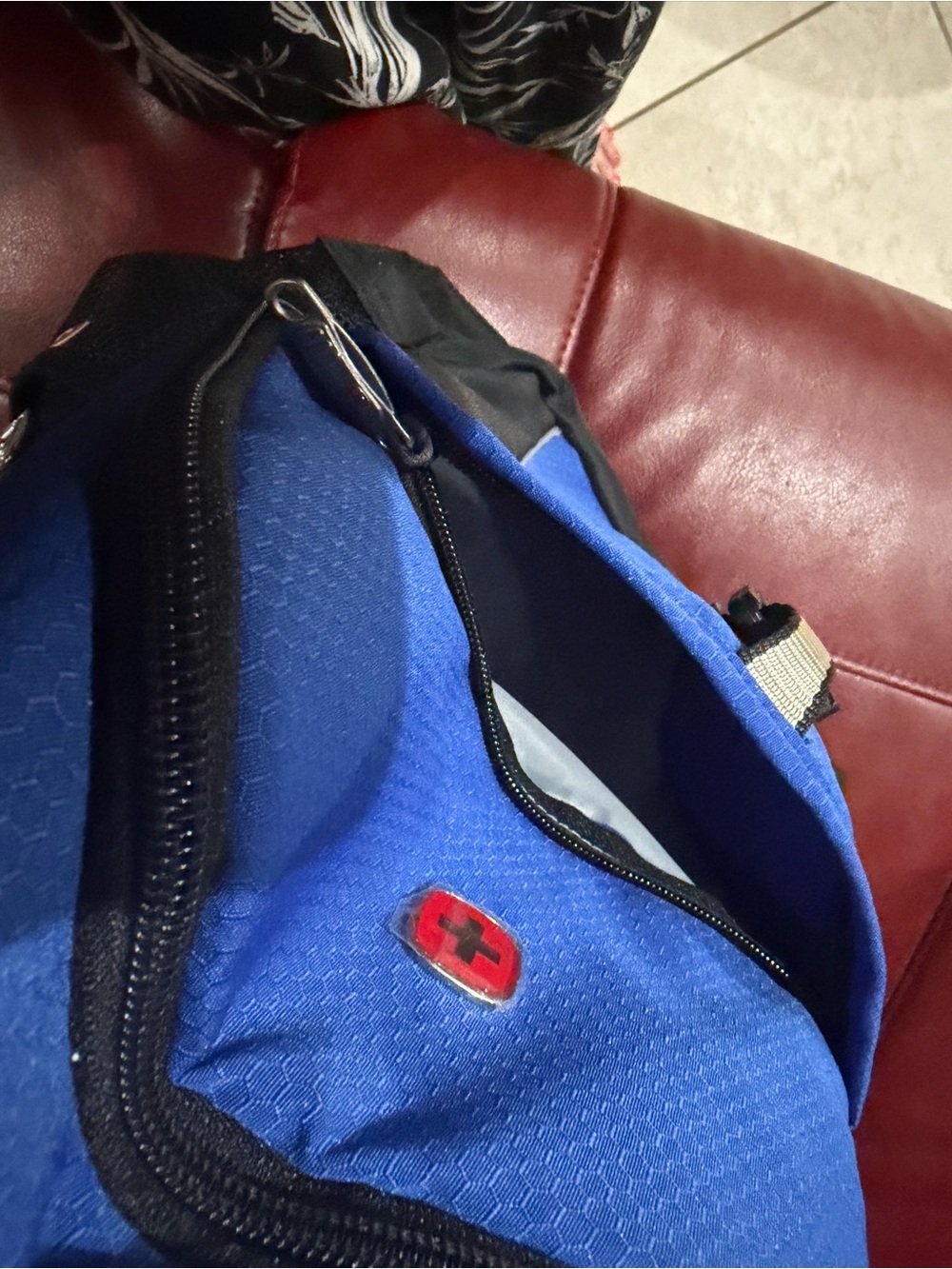 SwissGear Blue and Black Campus Backpack - Picture 7 of 16